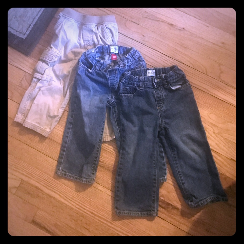 2T Children's Place wide leg jeans & cargo pants.